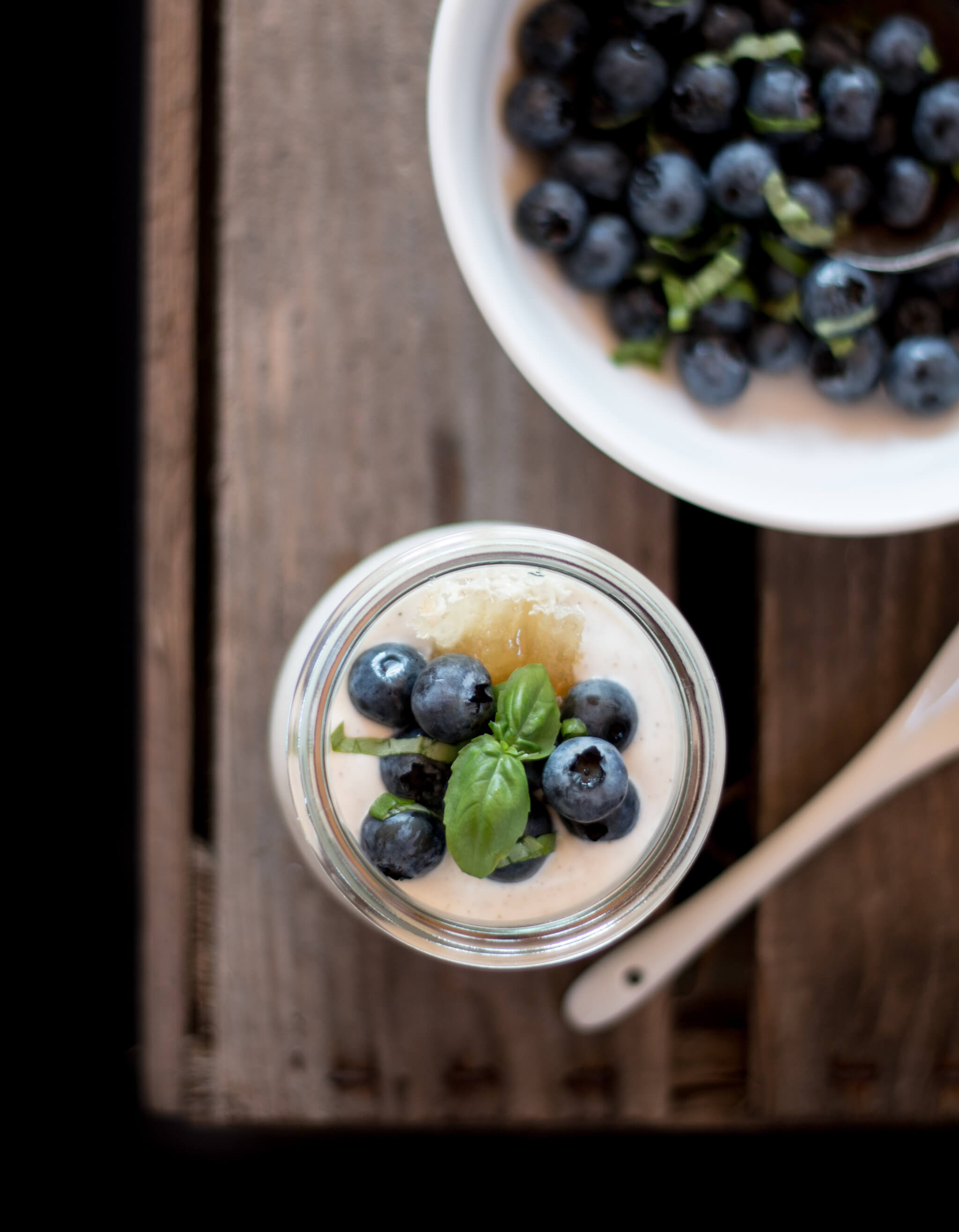 Blueberry Goat Cheesecake Jars | Heidelbeer Cheesecake im Glas {flowers on my plate}
